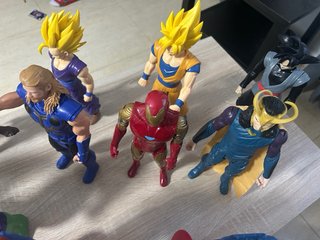 Muñecos Superhéroes Marvel y DC