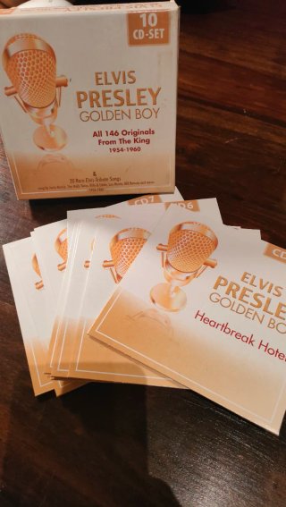 Elvis Presley Golden Boy 10 CD Set