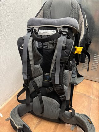 Mochila Portabebés Deuter