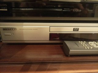 Reproductor DVD Samsung DVD-M105