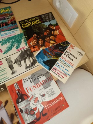 Lote de 10 singles de vinilo antiguos