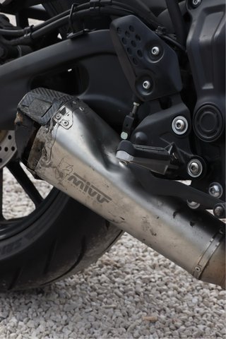 Yamaha MT-07 2022 Morado y Negro