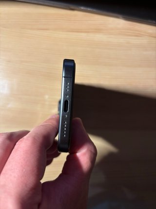 iPhone 15 Pro Negro