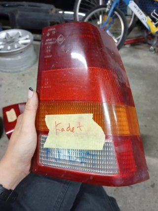 Faro derecho Opel Kadett