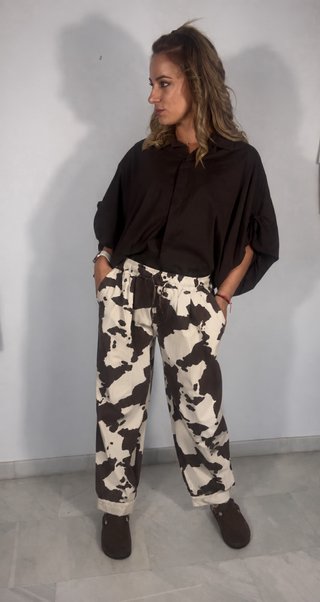 Pantalones anchos estampado vaca da hasta XXL