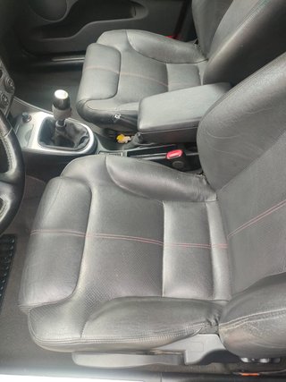 Alfa Romeo 147 1.9 JTD 150 CV