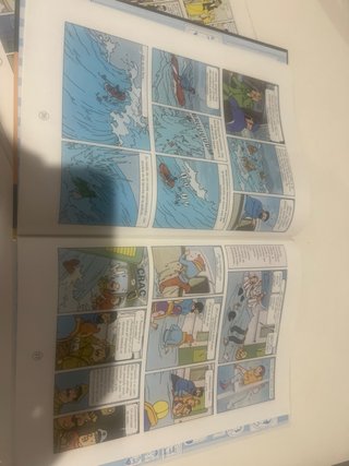 Tintin y el lago de los tiburones El loto azul