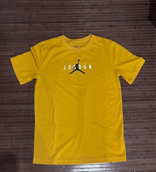 Camiseta Jordan Amarilla Niño Talla M (solo Tfn)