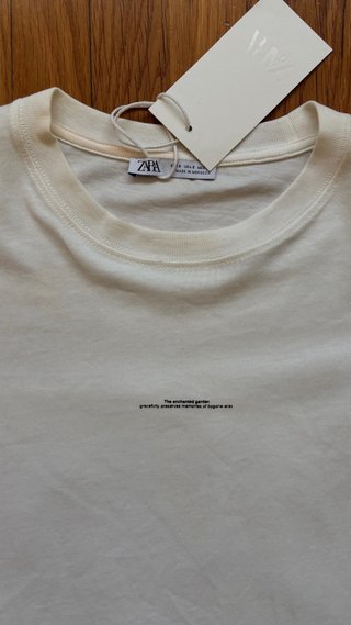 Camiseta Zara