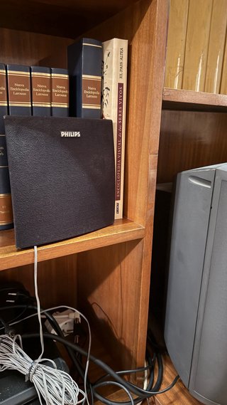 TV Philips 28 Tubo + Altavoces