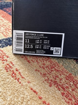 Nike Air Force 1 Luxe Negro Marrón