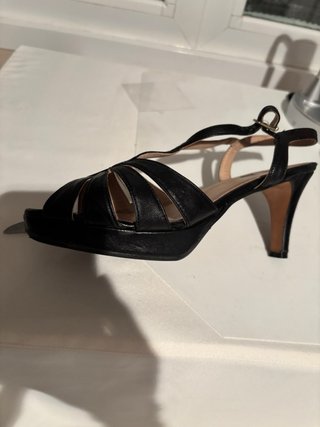 Zapatos de tacón negros