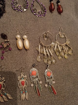 Lote de pendientes variados
