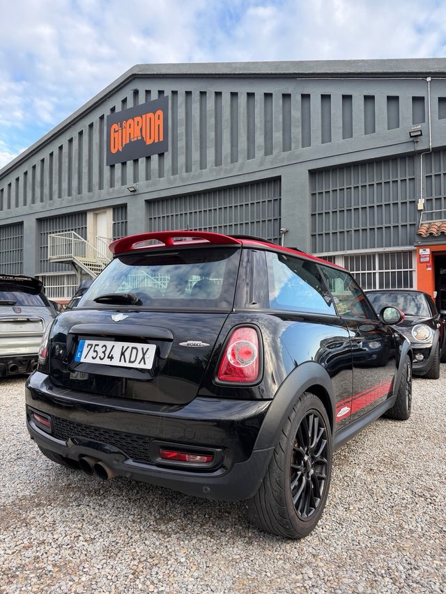 MINI John Cooper Works - Revisado - Garantia