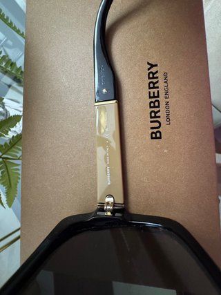Gafas de sol Burberry OBE4160 Polarizadas