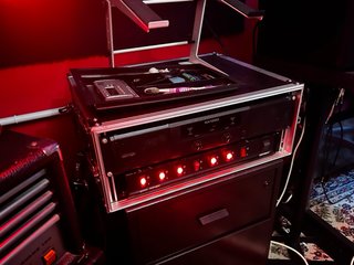 Etapa de Potencia Behringer NX1000 + RACK