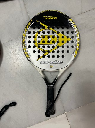 Funda y 4 palas de pádel Vairo y Dunlop