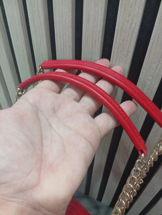 Borsa Love Moschino rossa trapuntata cuori