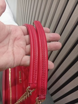 Borsa Love Moschino rossa trapuntata cuori