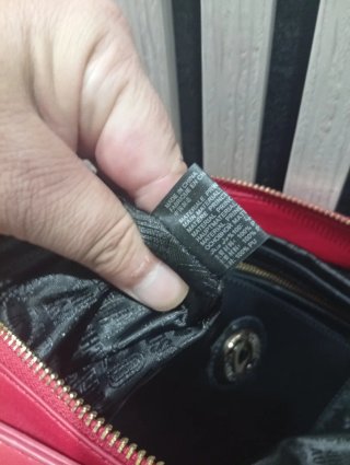 Borsa Love Moschino rossa trapuntata cuori