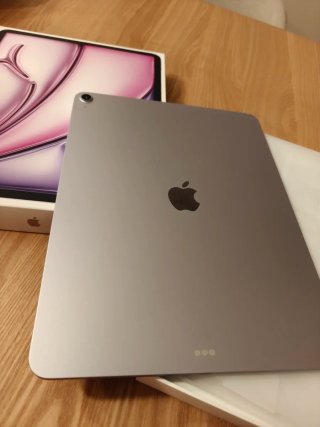 iPad Air 7ª Gen M3 512GB Plata/Morado