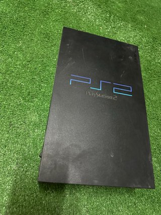 PlayStation 2 Negra sin clables ni mandos