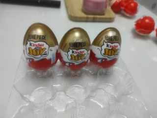3 Kinder Joy One Piece Funko
