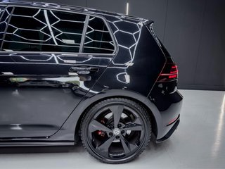 Volkswagen Golf GTI DSG 230CV