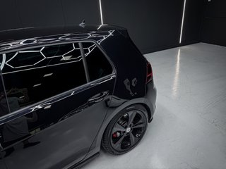 Volkswagen Golf GTI DSG 230CV