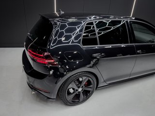 Volkswagen Golf GTI DSG 230CV