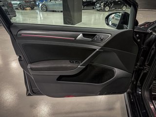 Volkswagen Golf GTI DSG 230CV