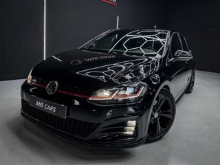 Volkswagen Golf GTI DSG 230CV