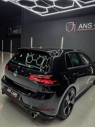 Volkswagen Golf GTI DSG 230CV