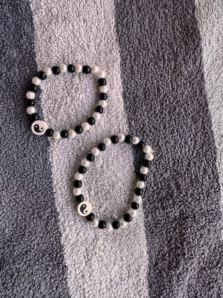 Set Bracciali Artigianali Bianco e Nero