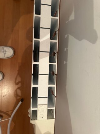 Radiador de pared blanco