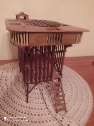 Palomar de madera hecho a mano