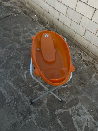 Bañera para bebé con soporte plegable