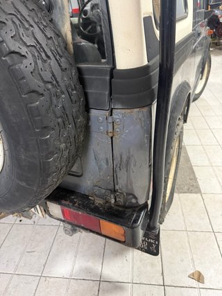 Suzuki Samurai 1988
