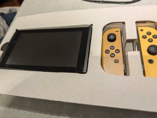 Nintendo Switch Edición Pokémon Pikachu