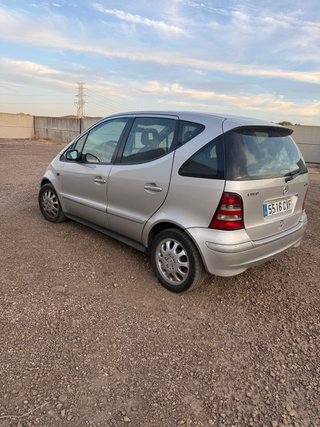 Mercedes-Benz Clase A 160CDI