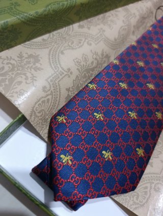 Corbata Gucci Azul y Roja