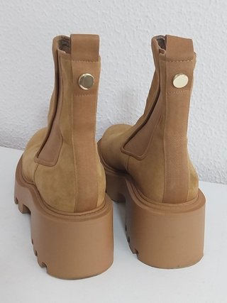 Zara botines estilo Chelsea camel – Talla 38