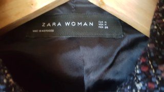Chaqueta cropped flecos azul y morado Talla M