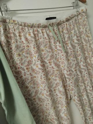 Pijama Manga Larga y Pantalón Corto Talla M