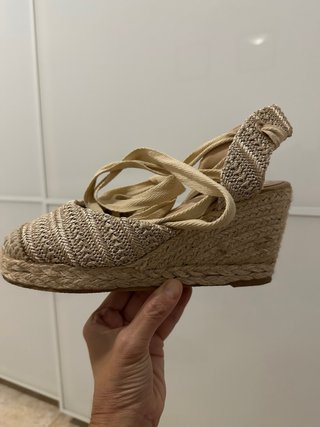 Alpargatas cuña Sfera mujer beige/dorado 37