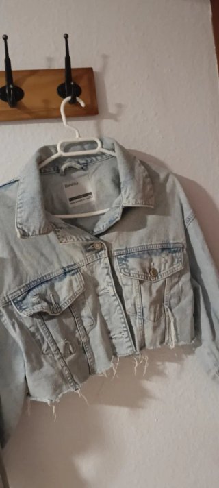 Chaqueta vaquera Bershka