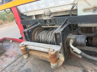 3500 kg Grua Portacoches Nissan Cabstar
