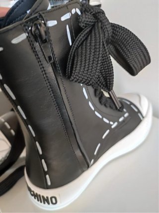 Stivaletti Moschino Vera Pelle N.37