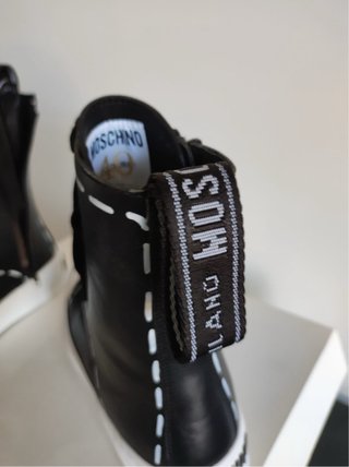 Stivaletti Moschino Vera Pelle N.37