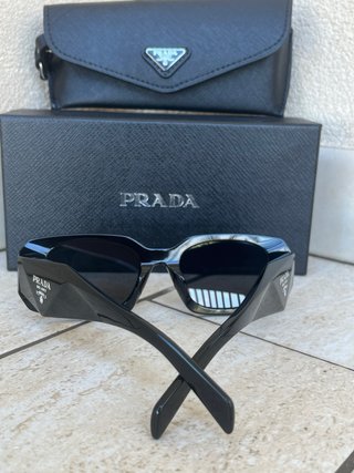 Occhiali da sole Prada neri